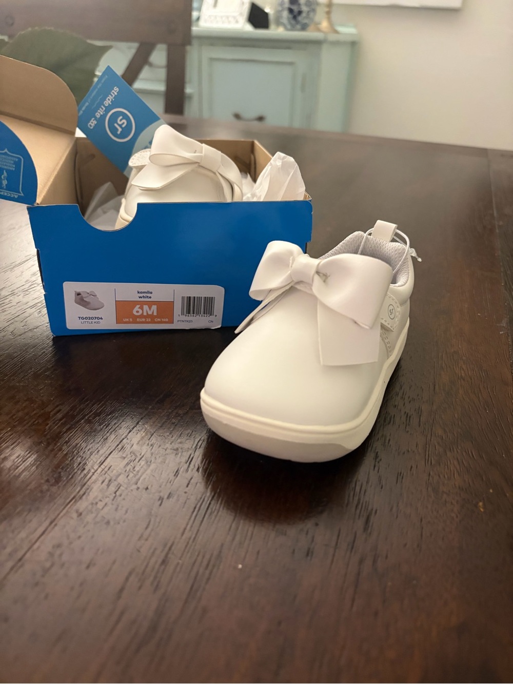 Stride Rite Kamila Kids White Bow-Accent Sneakers